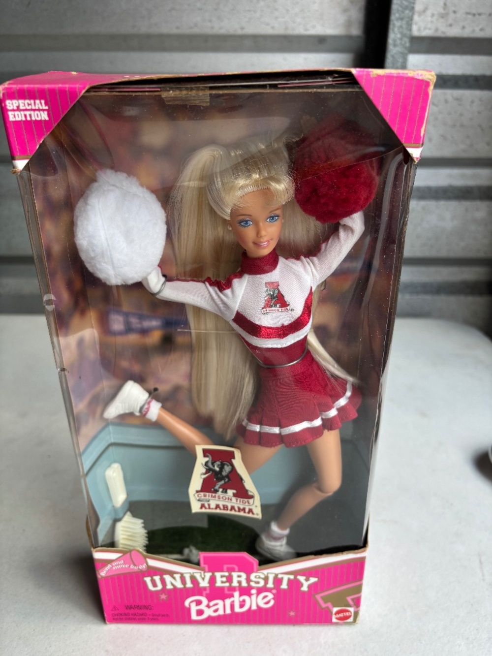 University Barbie Mattel Special Edition University of Alabama 1996 Crimson Tide